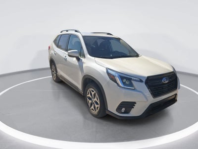 2024 Subaru Forester Premium