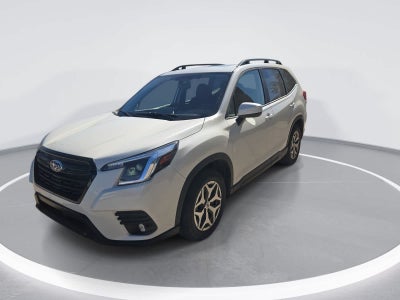 2024 Subaru Forester Premium