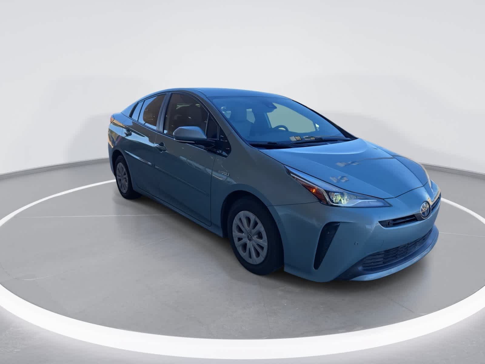 2019 Toyota Prius LE