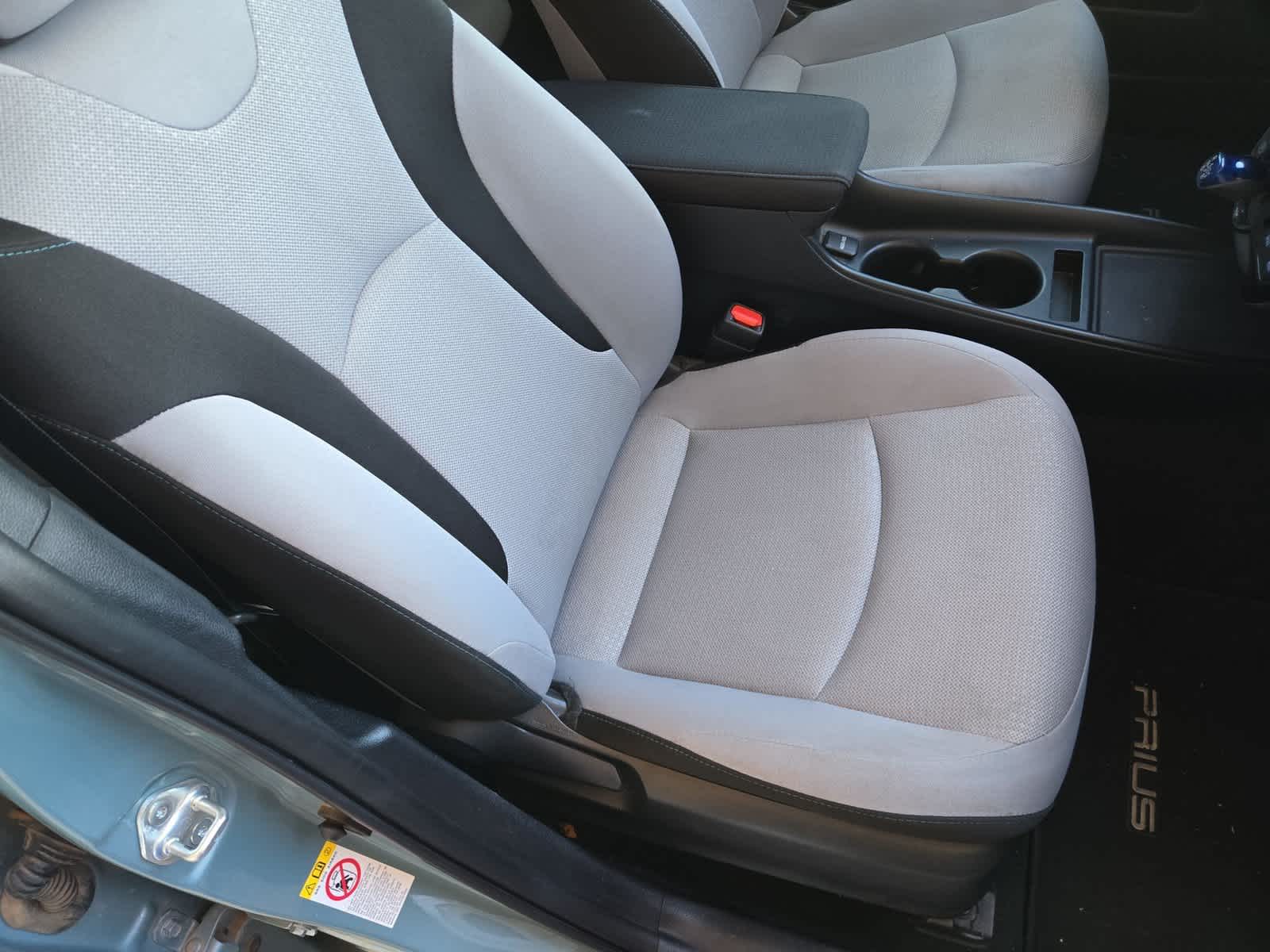 2019 Toyota Prius LE