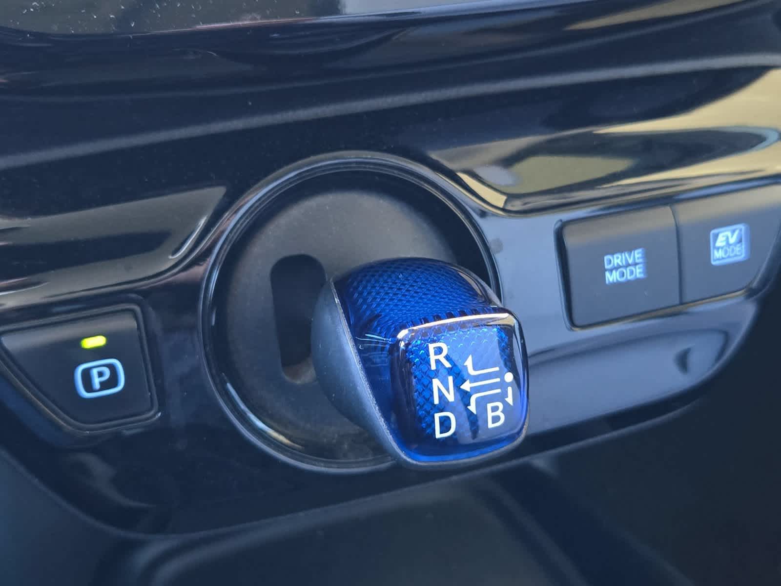 2019 Toyota Prius LE