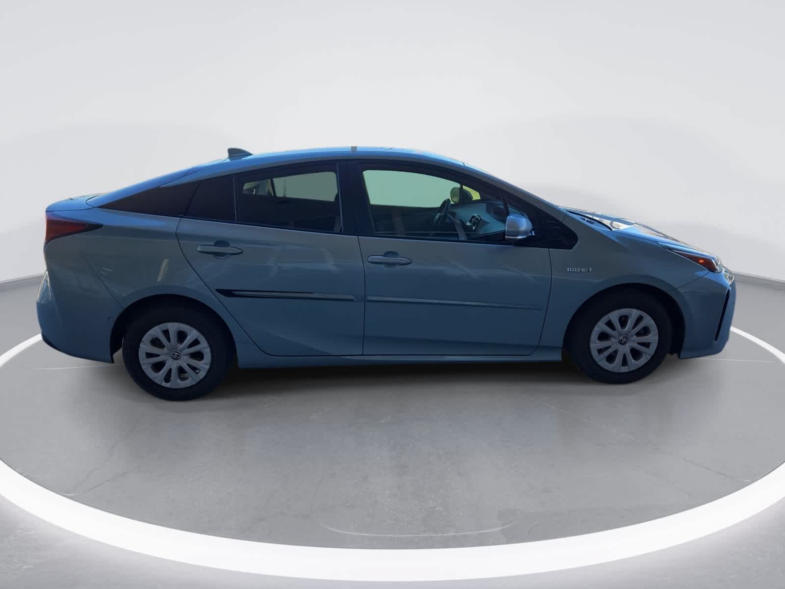 2019 Toyota Prius LE