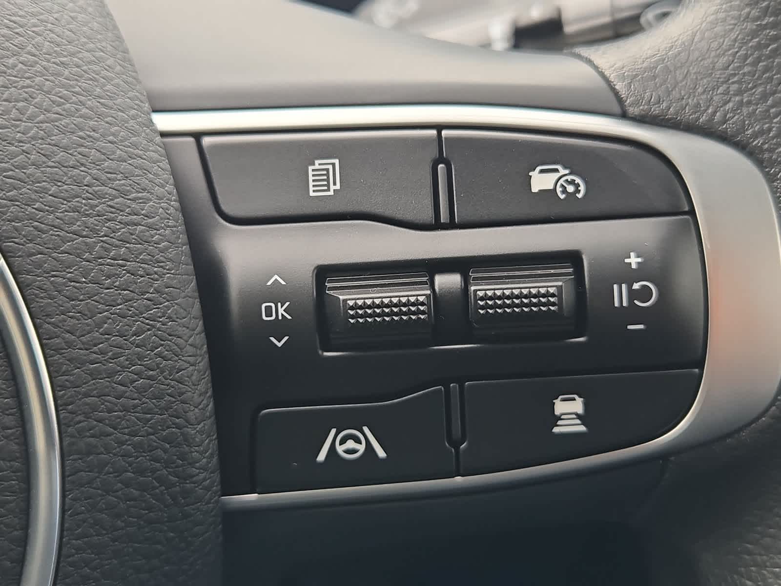 2027 Kia K5 LXS
