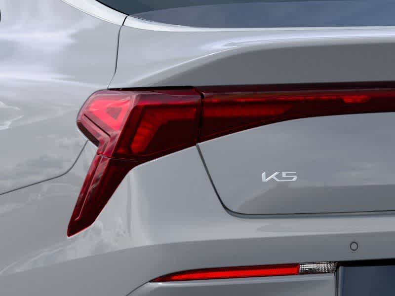 2026 Kia K5 Base