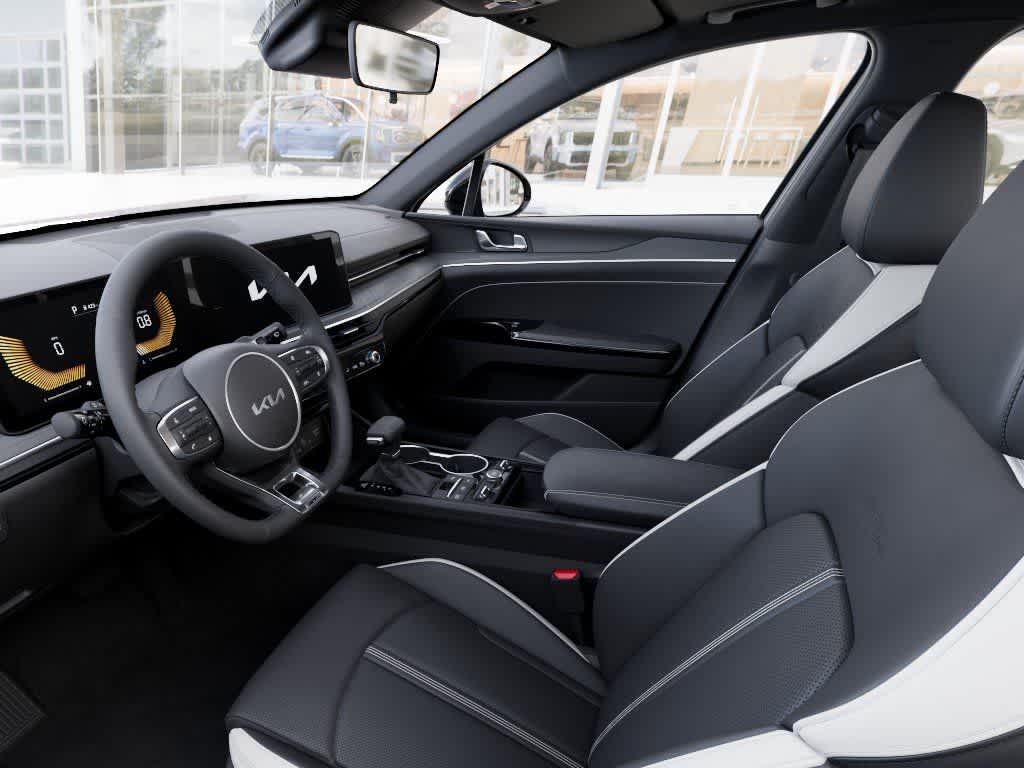 2026 Kia K5 Base