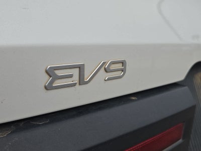 2024 Kia EV9 Light Long Range