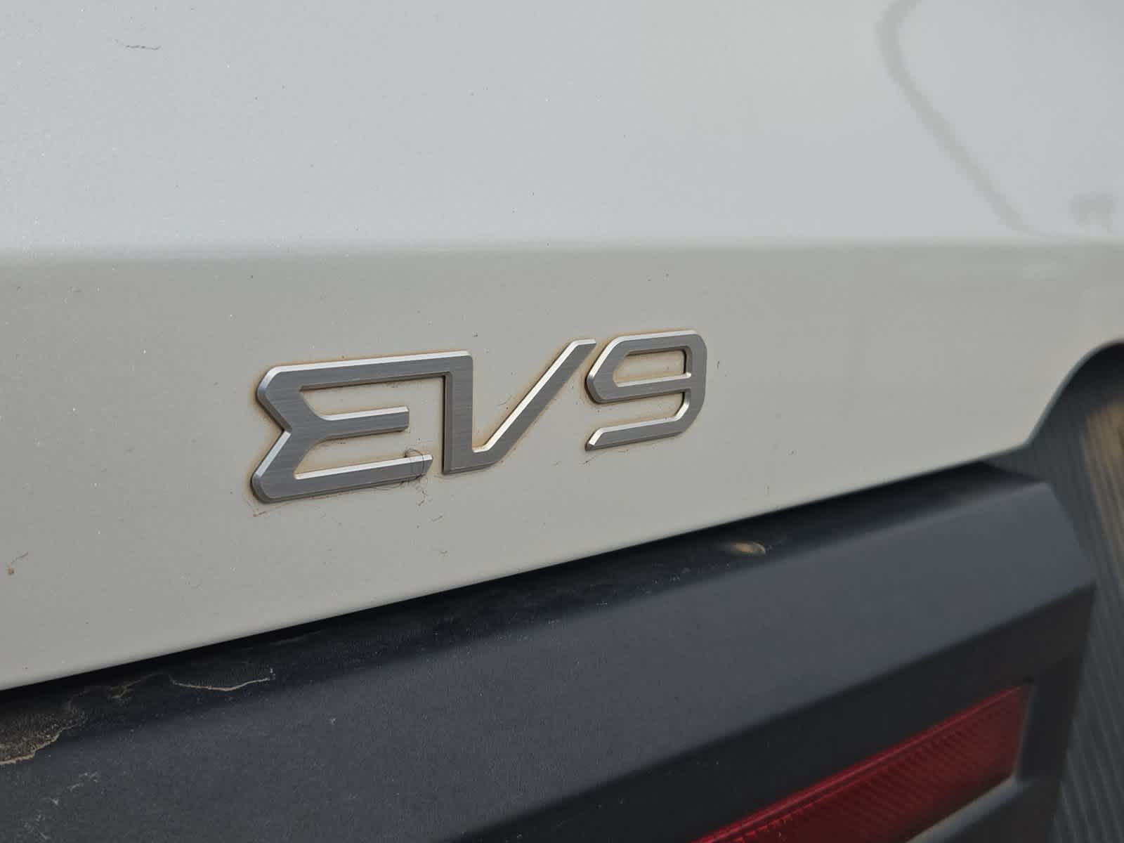2024 Kia EV9 Light Long Range
