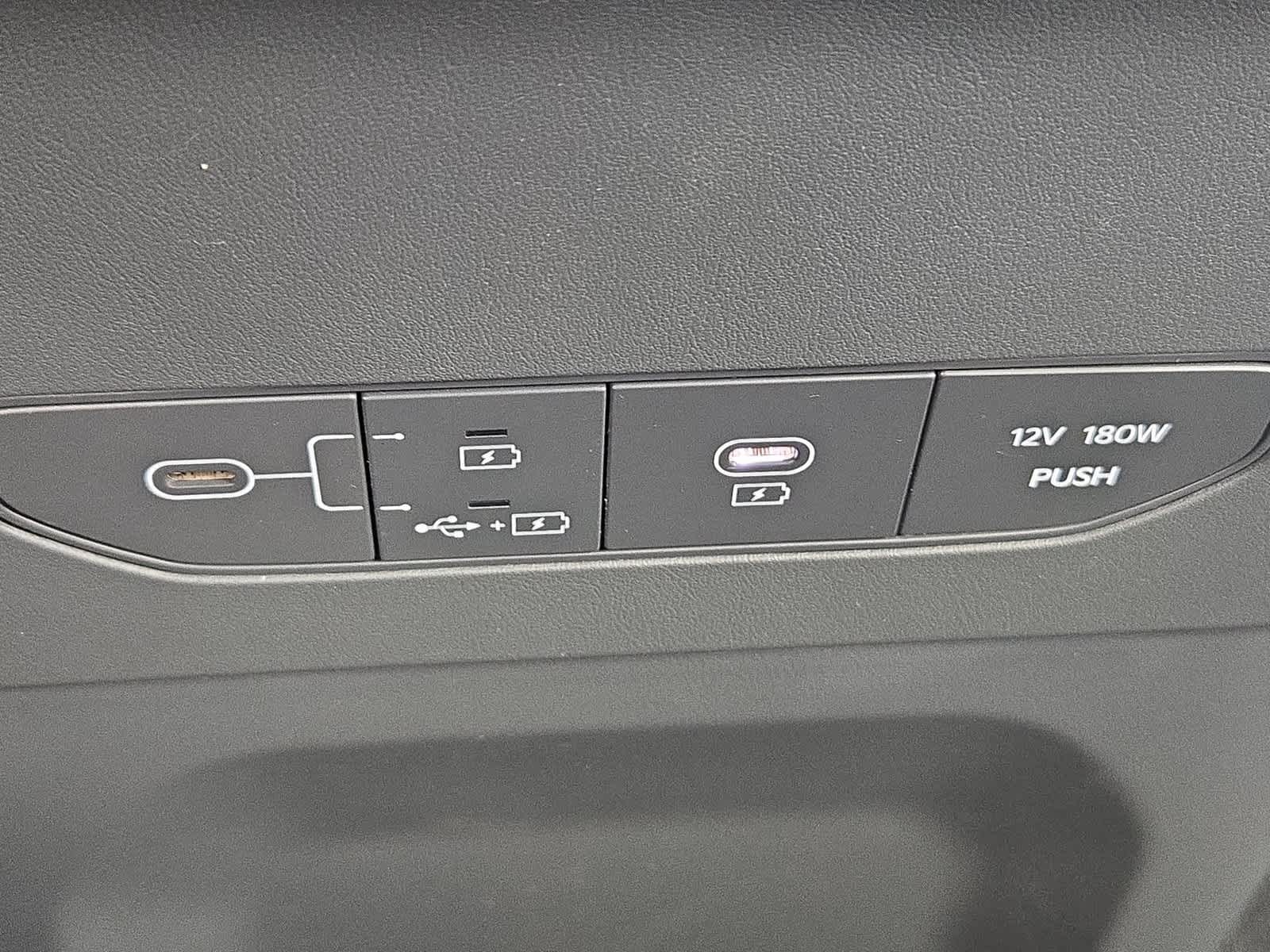 2024 Kia EV9 Light Long Range