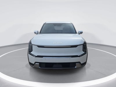 2024 Kia EV9 Light Long Range