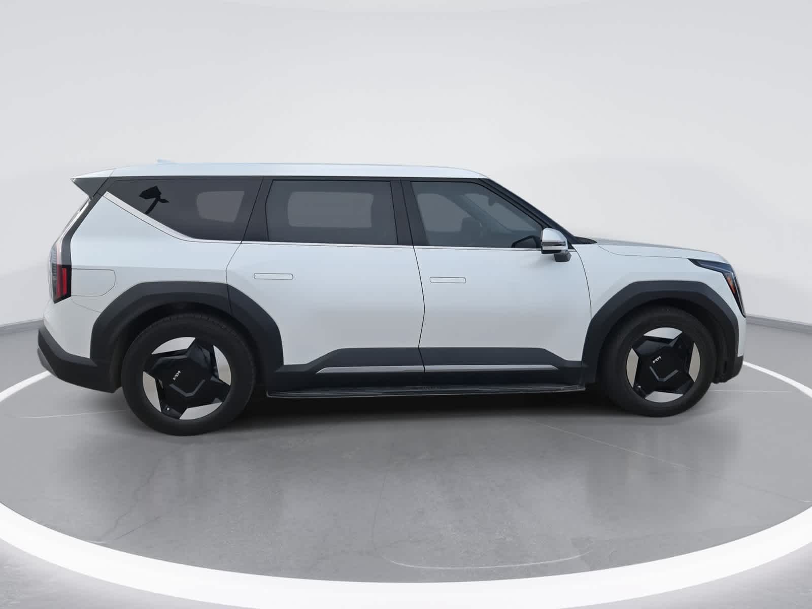 2024 Kia EV9 Light Long Range