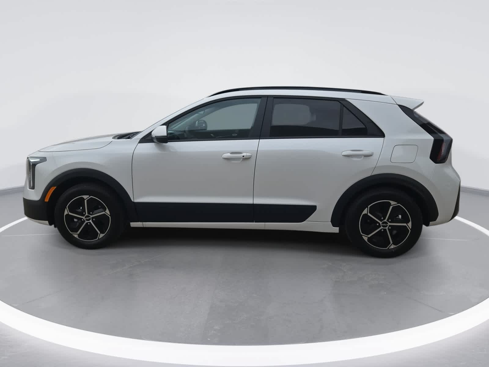 2027 Kia Niro LX