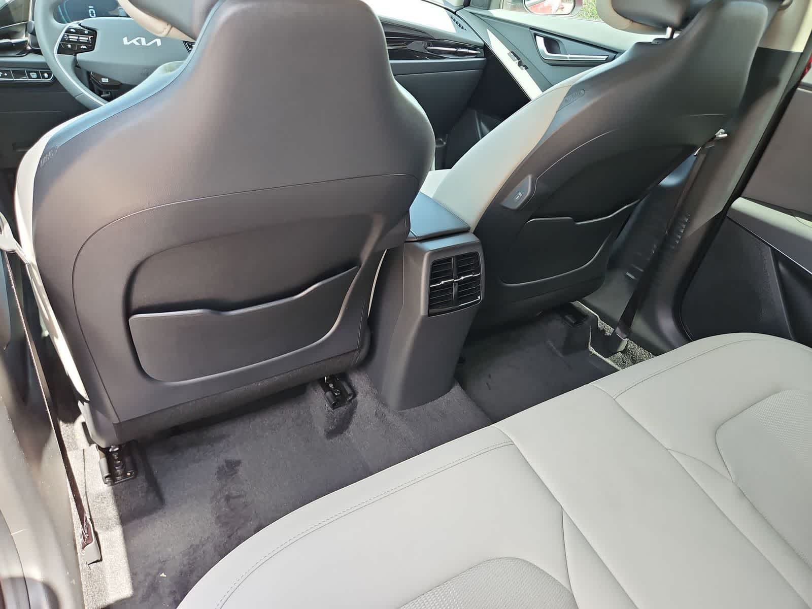2026 Kia Niro EX