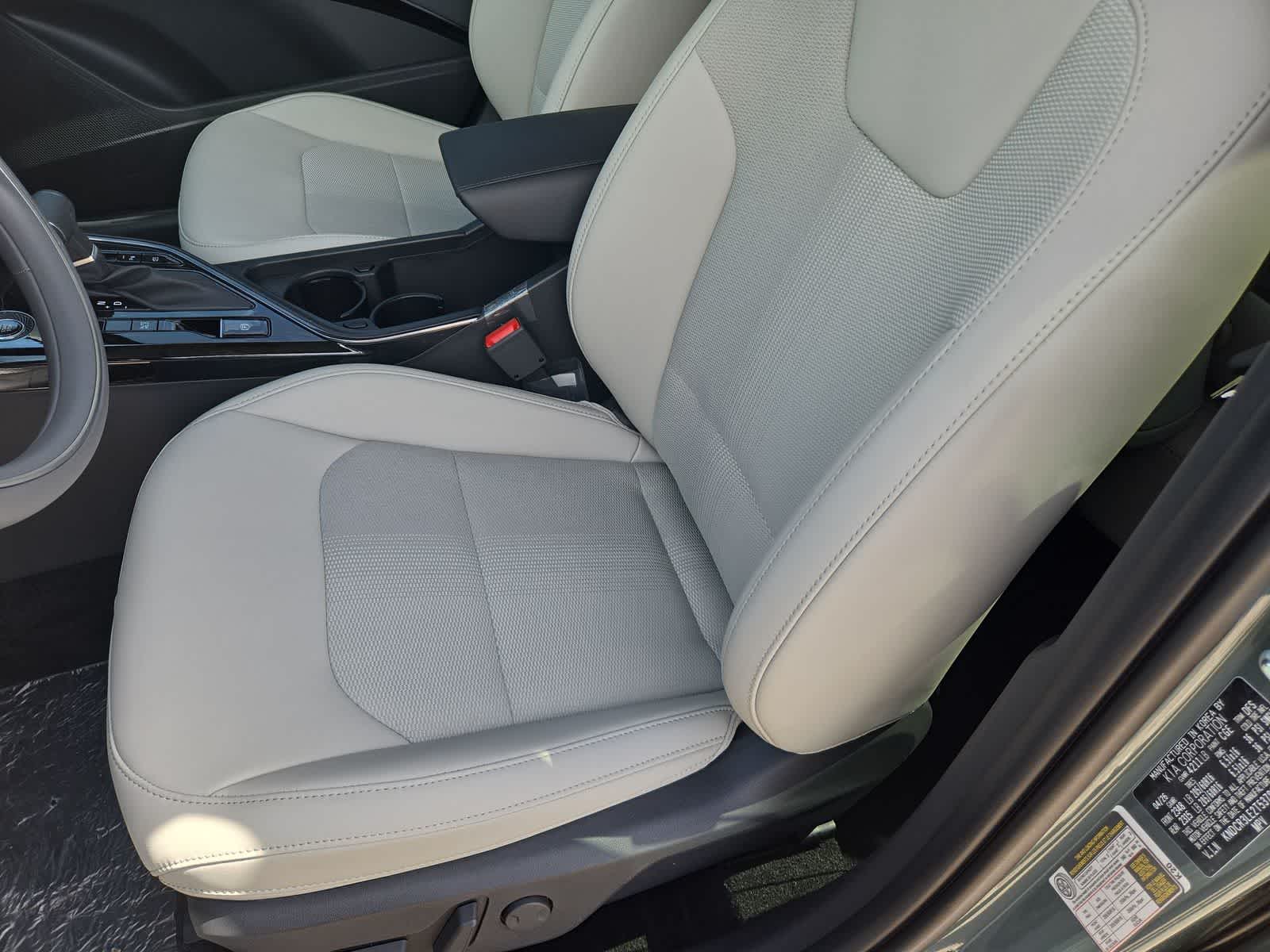 2026 Kia Niro EX