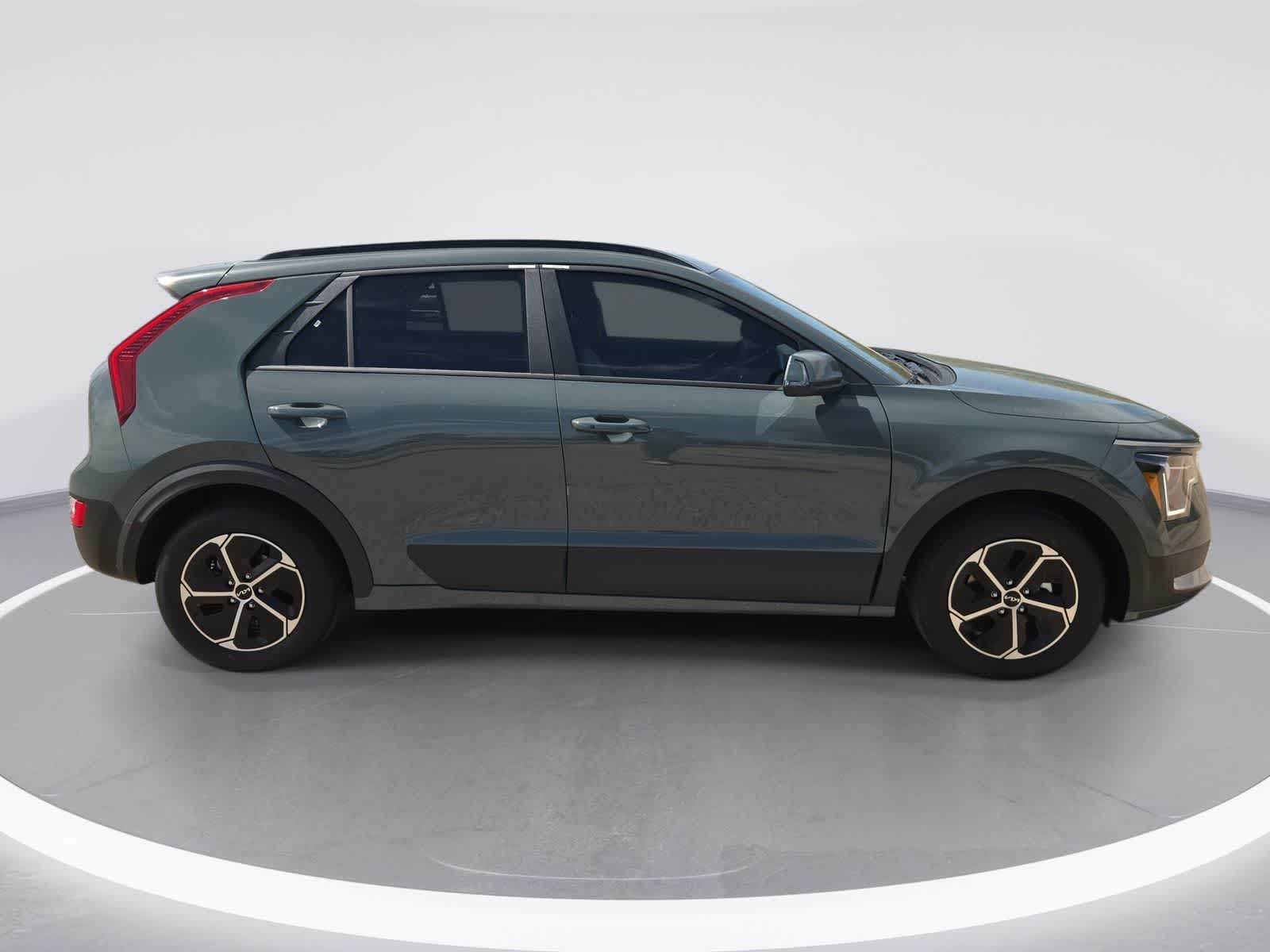 2026 Kia Niro EX