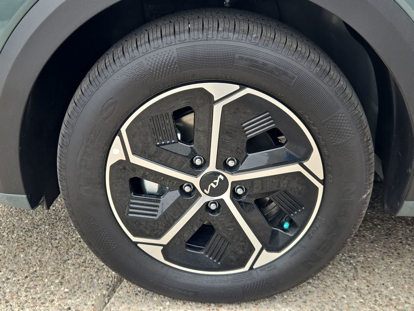 2026 Kia Niro EX