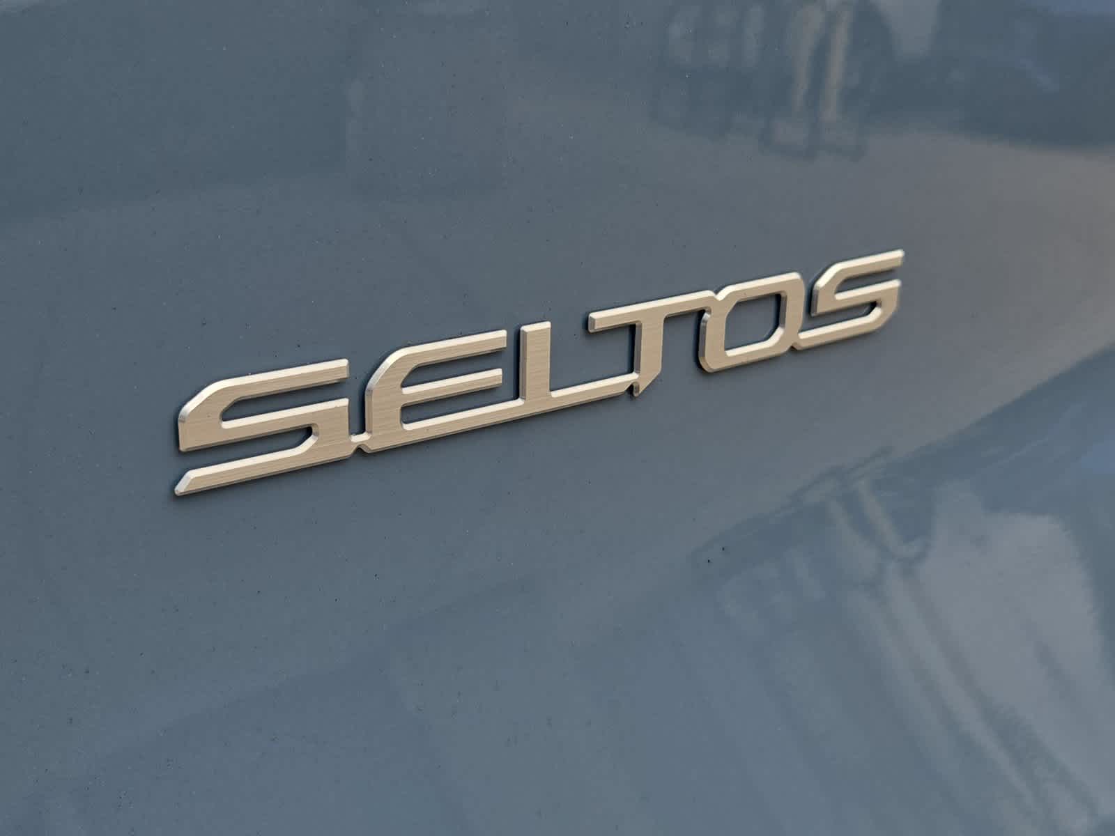 2027 Kia Seltos EX