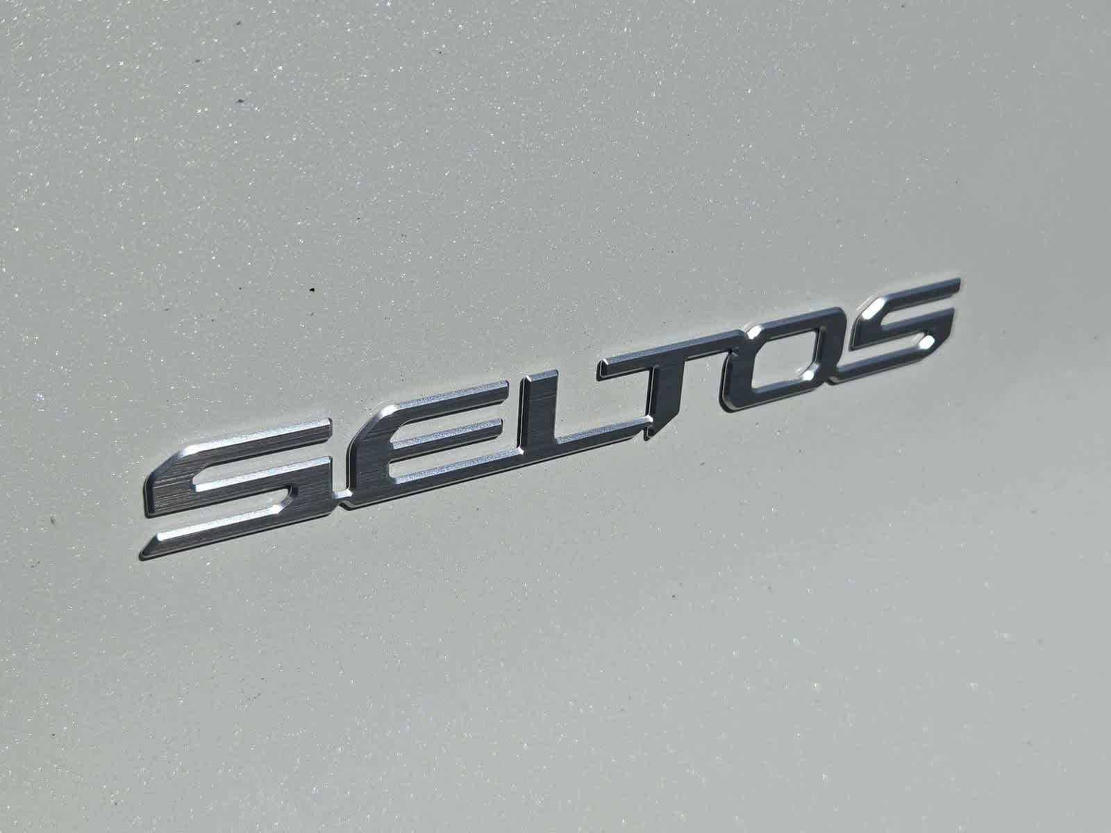 2027 Kia Seltos S