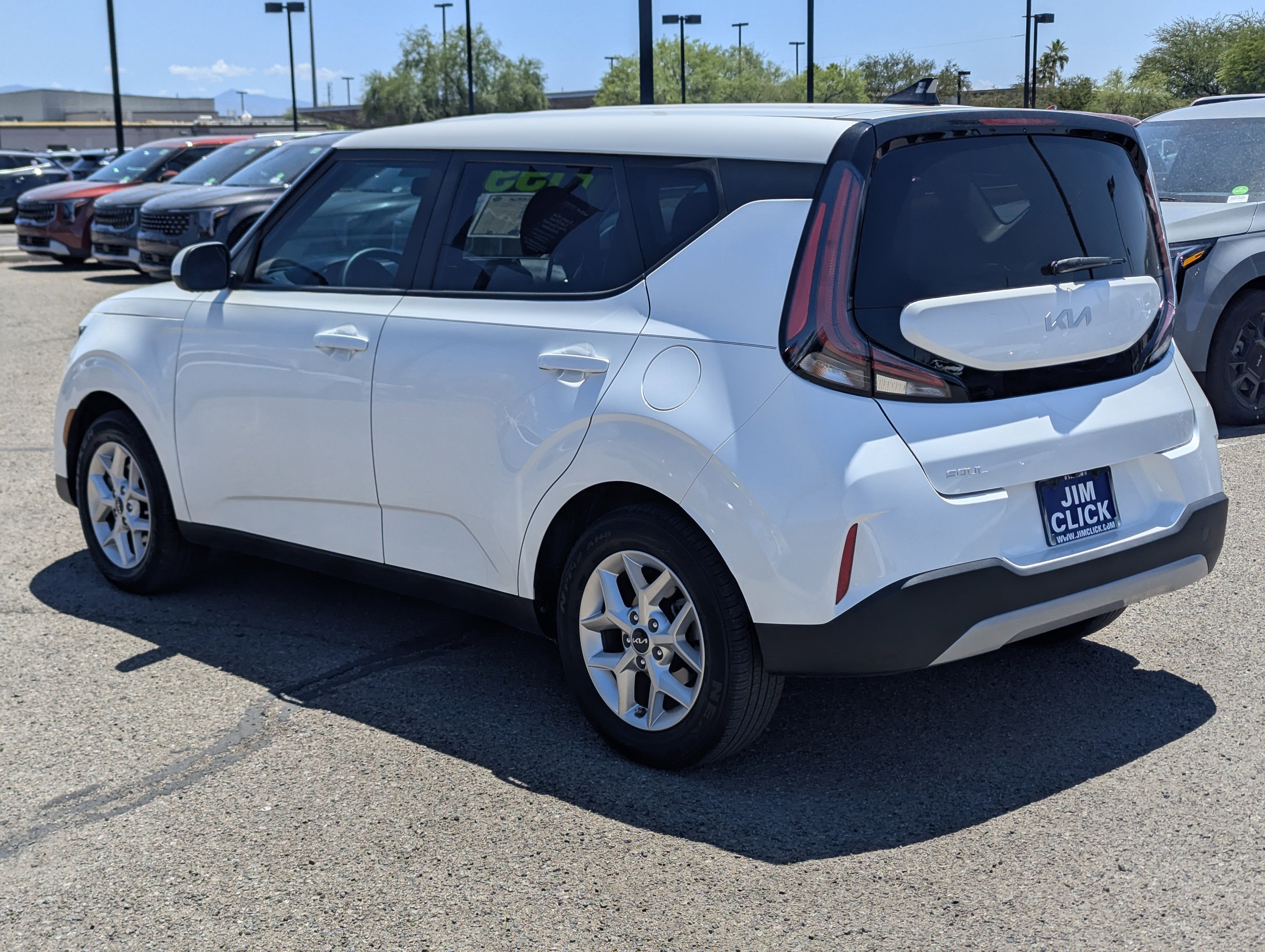 2023 Kia Soul LX