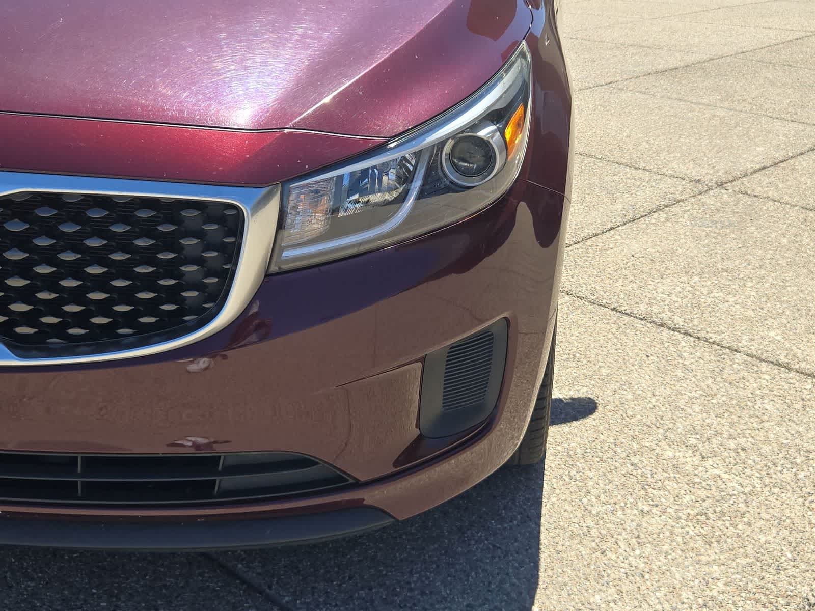 2015 Kia Sedona LX