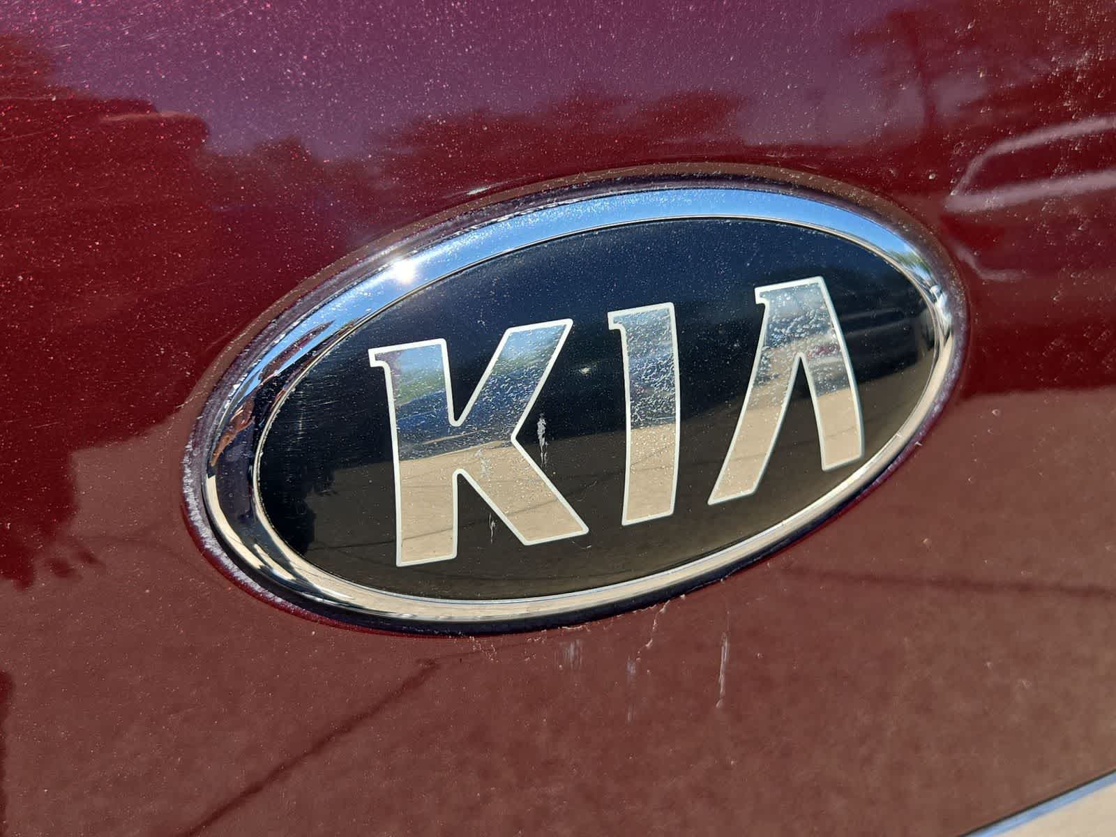 2015 Kia Sedona LX