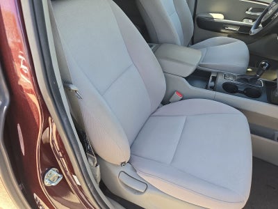 2015 Kia Sedona LX