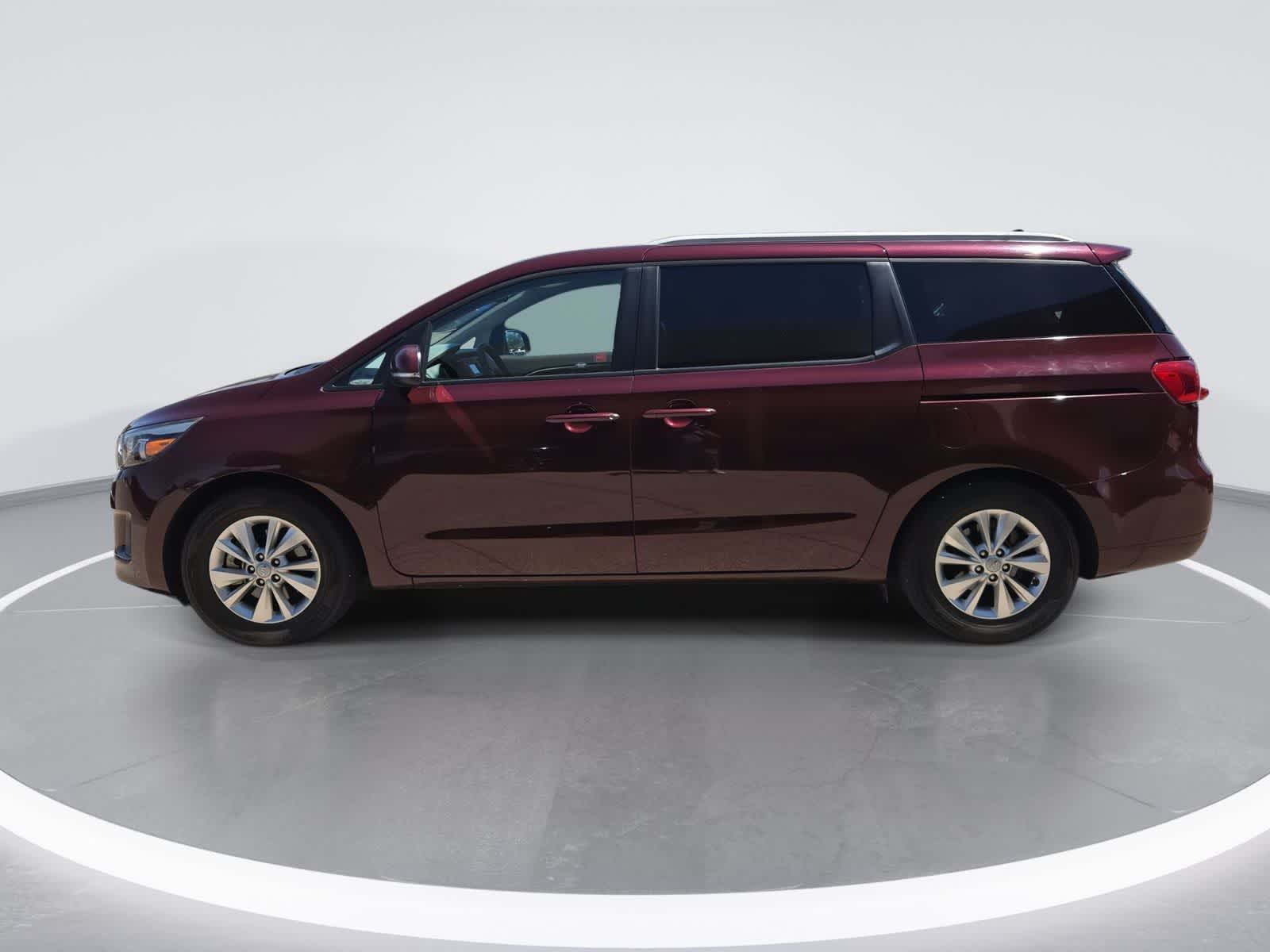 2015 Kia Sedona LX