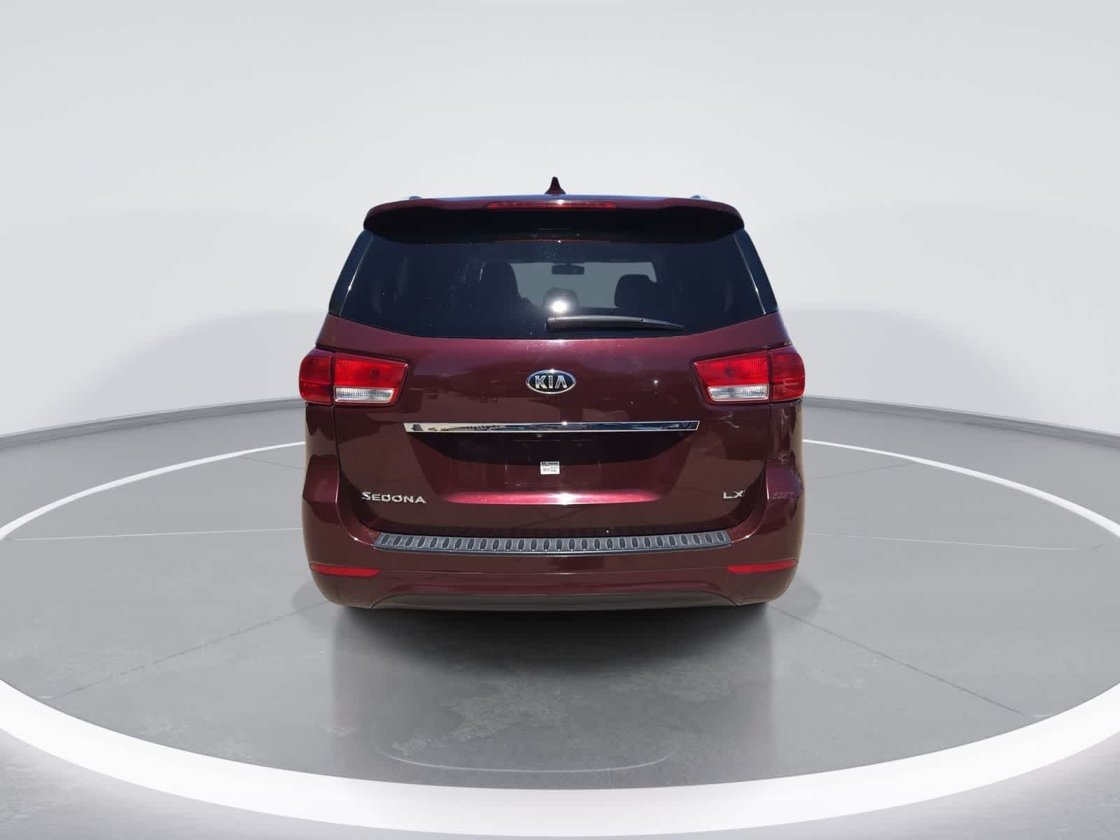 2015 Kia Sedona LX