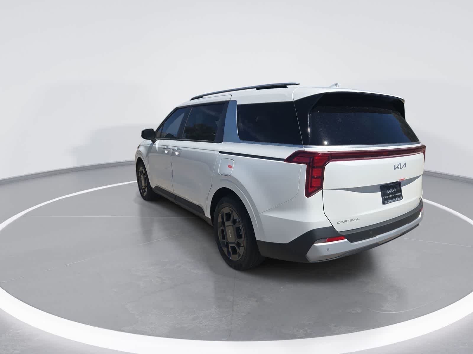 2026 Kia Carnival Hybrid EX