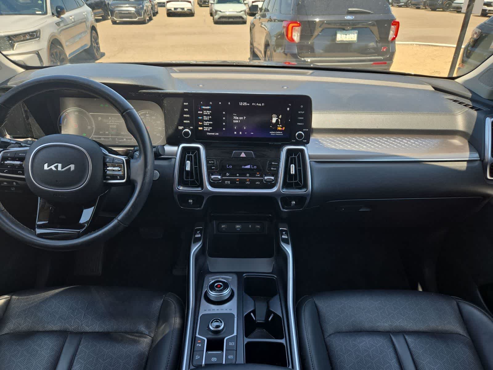 2023 Kia Sorento Hybrid EX