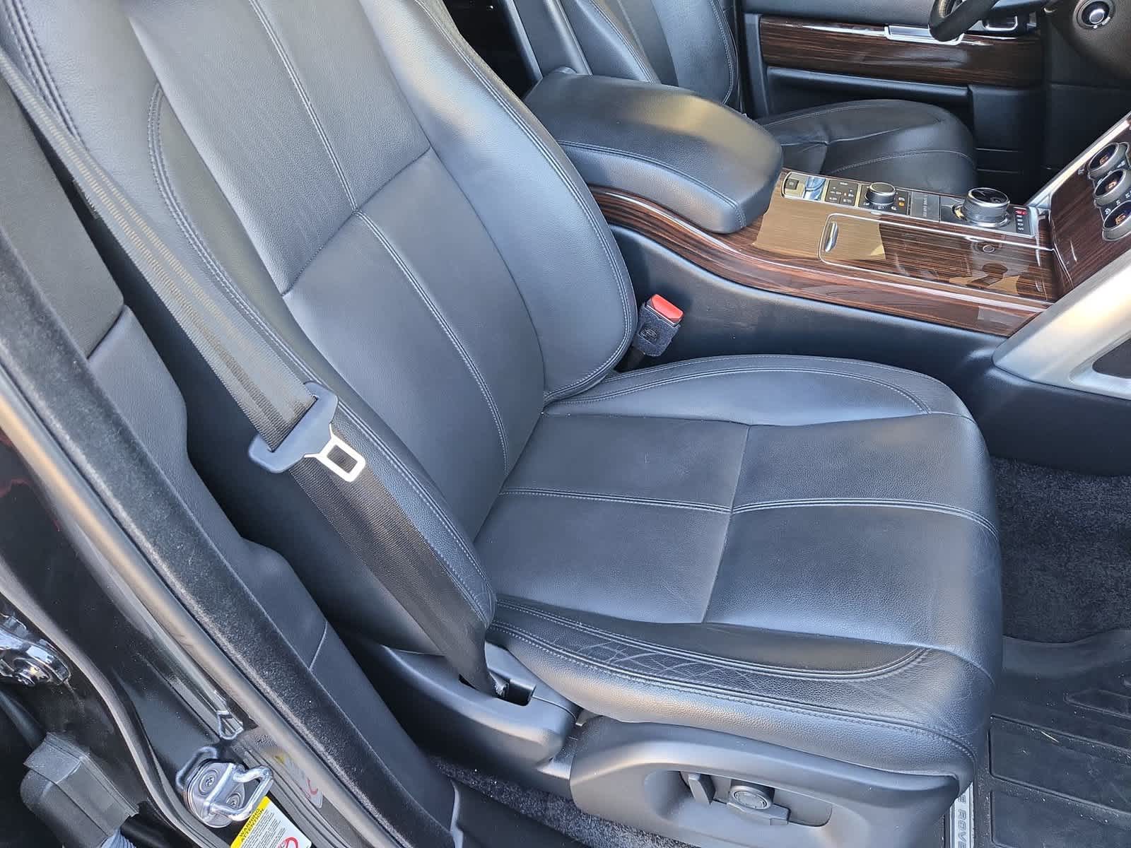 2017 Land Rover Range Rover Base