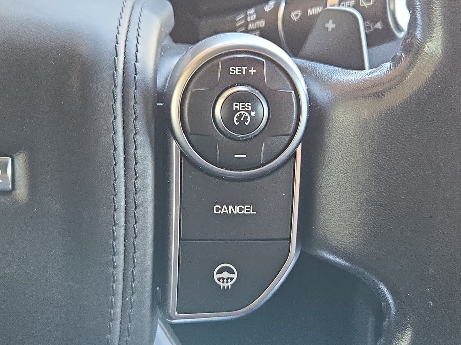 2017 Land Rover Range Rover Base