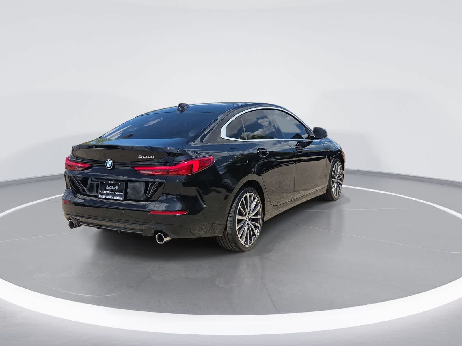 2022 BMW 228i 228i