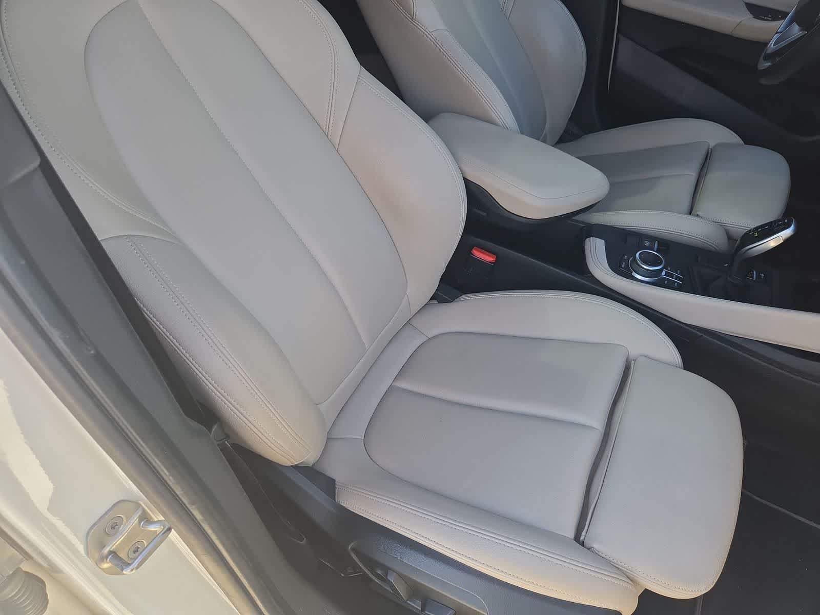2022 BMW X2 sDrive28i sDrive28i