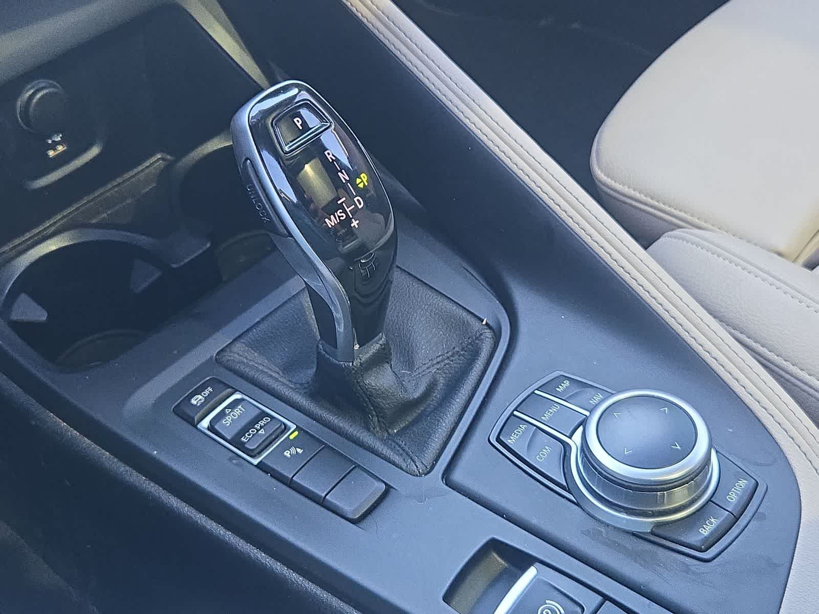 2022 BMW X2 sDrive28i sDrive28i